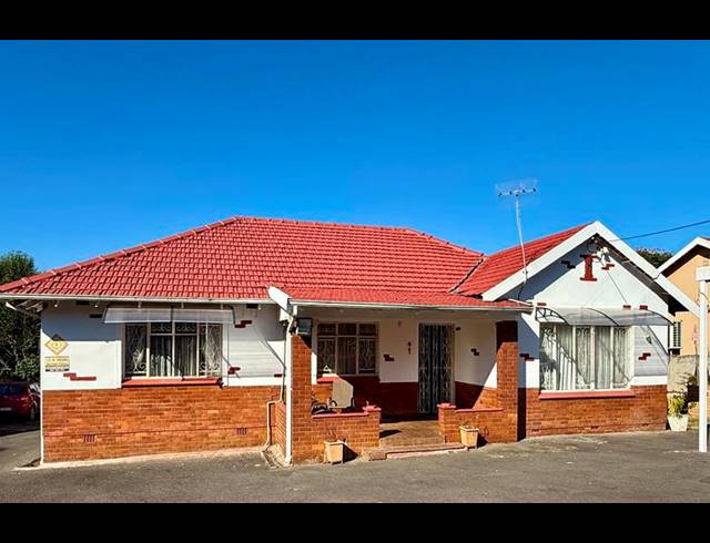 4 BEDROOM HOUSE FOR SALE IN PELHAM